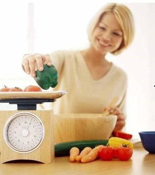 娱乐吃瓜酱家庭环境,揭秘明星家庭背后的温馨故事  第1张